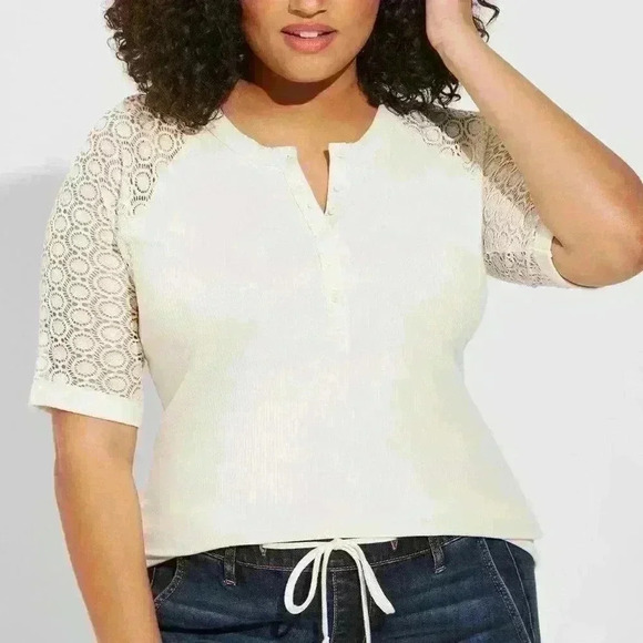 Torrid Fitted Super Soft Rib Lace Henley Top 4 4X 26 - Picture 1 of 8